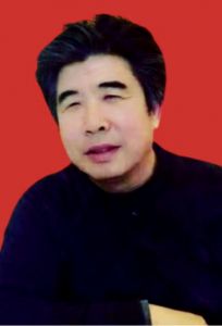 　　谷鹏，1959年10月15日生于山东青岛书画世家，其父为中国美术家协会终身名誉主席谷宝玉。自幼嗜画，跟随父亲谷宝玉研习绘画，天赋异禀，虚心好学，主攻研究石涛、傅抱石、张大千、黄宾虹、吴昌硕、李苦禅